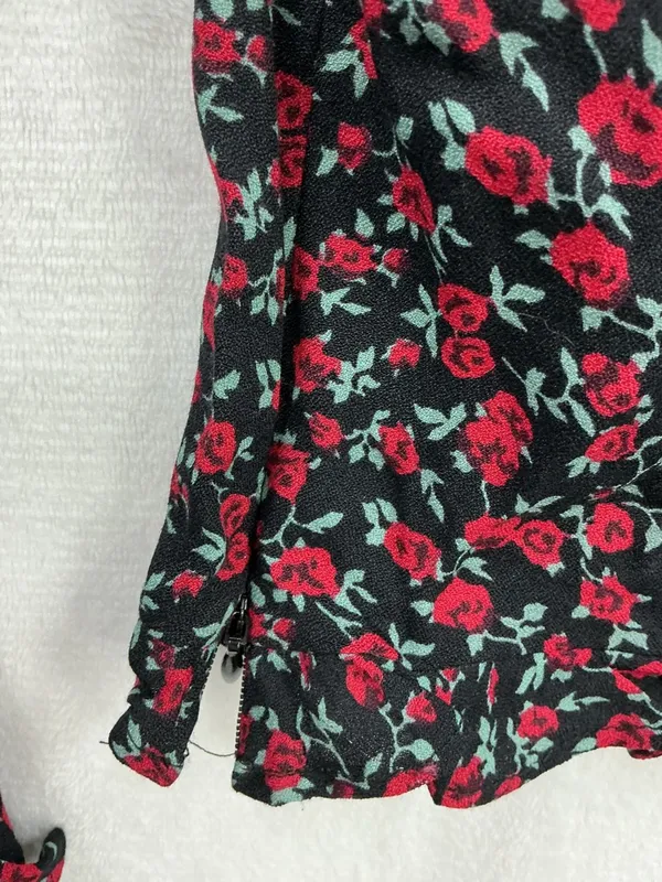 Reformation Black Square-Neck Floral Smocked Top 787 - Image 7