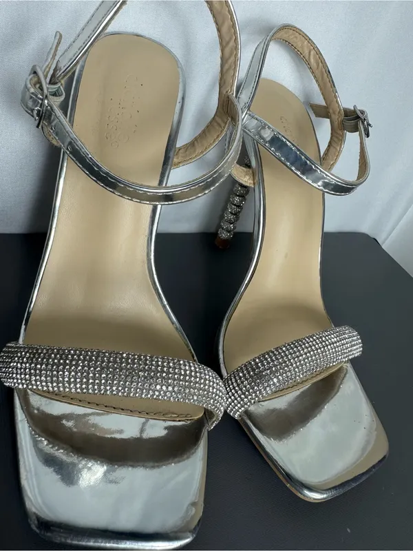 Charlotte Russe Y2K style party disco Silver Embellished stiletto Heels size 6 - Image 3