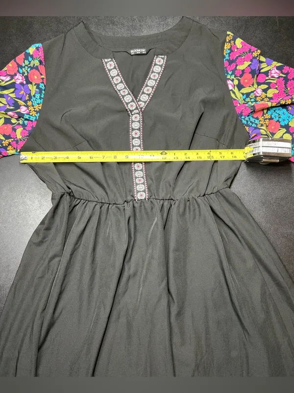BloomChic Size 12 (L) Color-Contrast Vibrant Floral Flutter Sleeves Midi Dress - Image 4