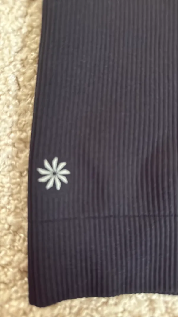 Athleta Top Tank Black - Image 2
