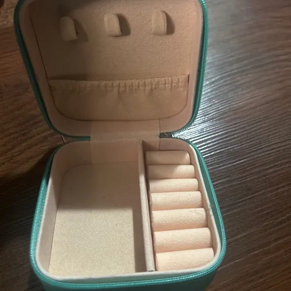 Jewelry box in mint and blush colors Green - Image 2