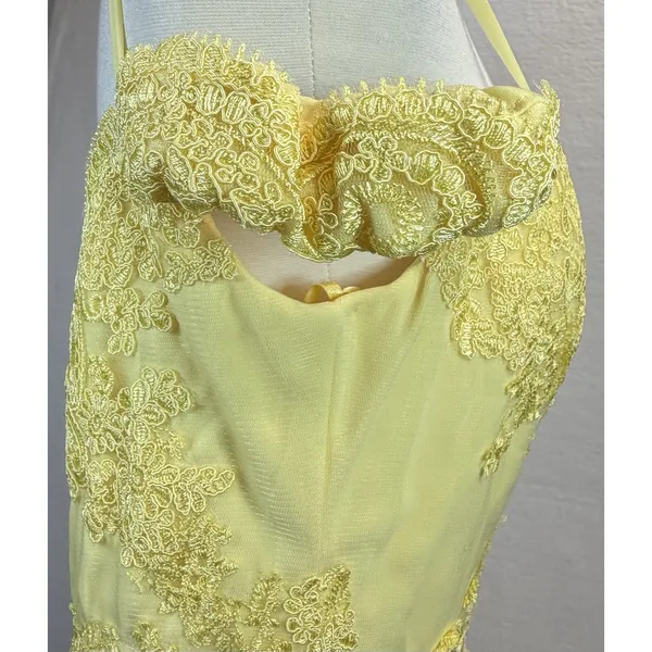 Yellow strapless evening gown Dreess MayoQueen Size‎ 12 - Image 7
