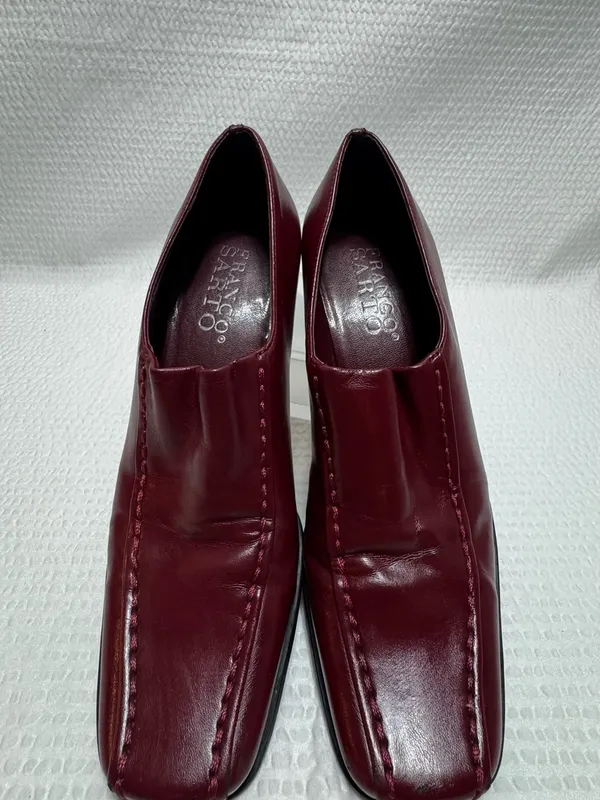 Vintage Franco sarto Women's Burgundy faux Leather Mid-Heel Loafers - Image 3