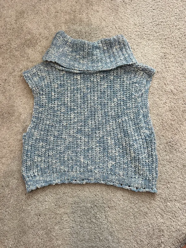 Boutique Sweater Vest Knit - Image 2