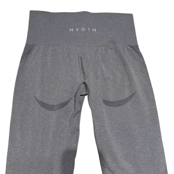 NVGTN Seamless Contour Leggings Light Gray Activewear Compressive Size M - Image 9