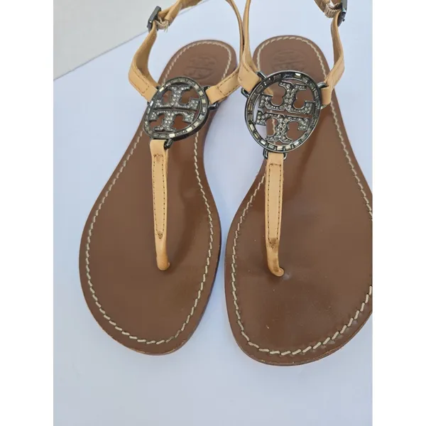 Tory Burch Miller Leather Tan Thong Sandals Silver Logo Medallion Women’s sz 7.5 - Image 4