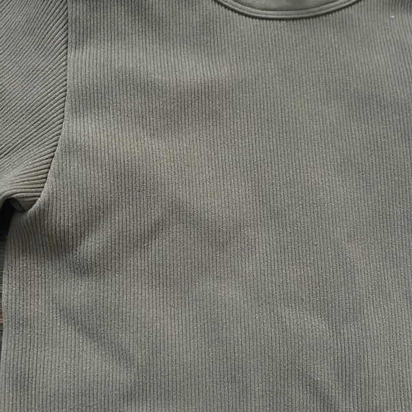 Aritzia Sunday Best Seamless Ribbed Top - Image 2