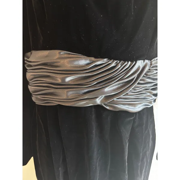Maggy Boutique Velvet Cocktail Dress 10 Black Silver Ruched Waist Vintage 80s‎ - Image 6