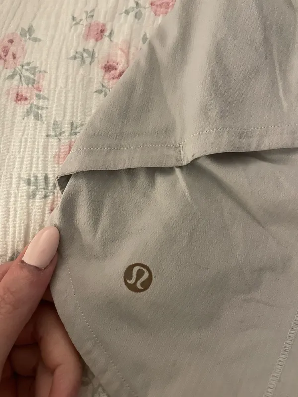 Lululemon Speed Up Shorts - Image 3