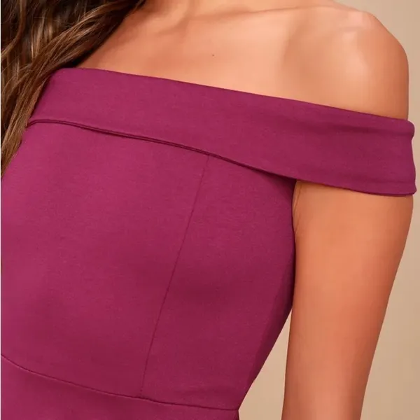 NWT Lulus Season of Fun Off-the-Shoulder Skater Dress in Magenta Size Small‎ - Image 4