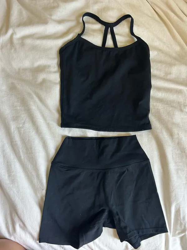 Black Active Set - Image 2