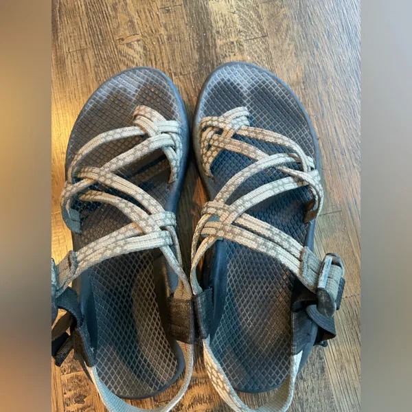 Chacos Gray/Tan Yampa Dagger ZX/2 Sandals Active Outside Hiking - Size 7 - Image 8