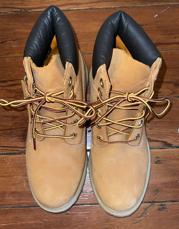 Boots - Image 2