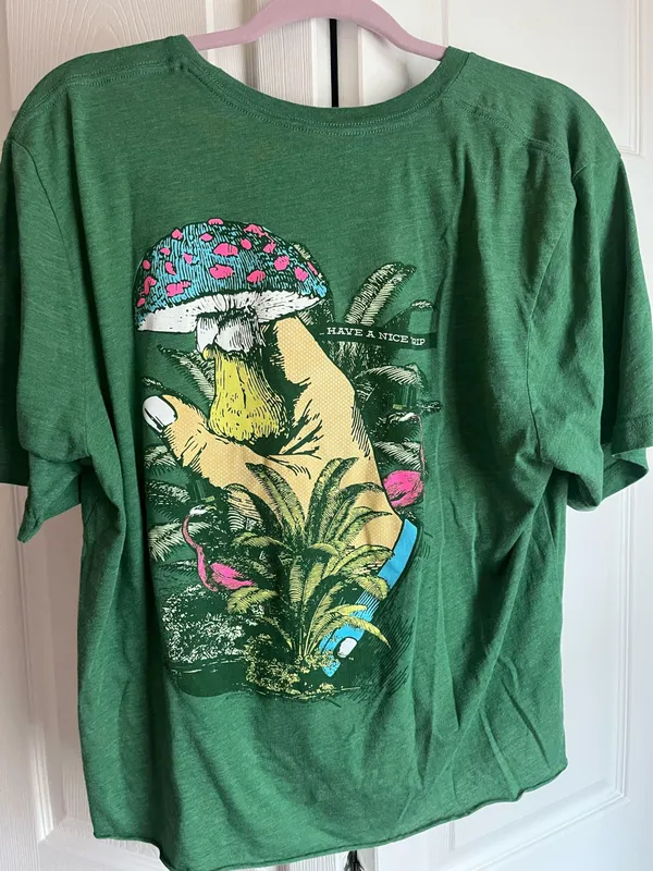 Mellow mushroom shirt - Image 2