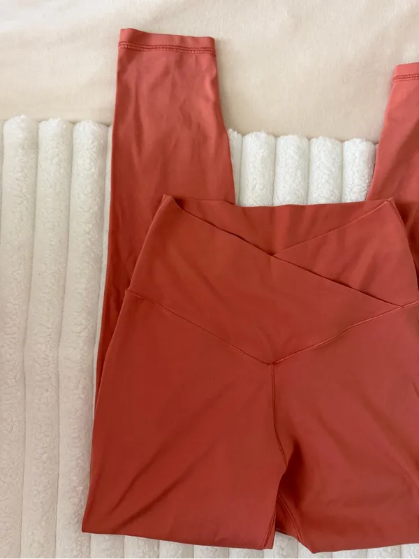 aerie High-Waist V-Front Leggings — Rust - Image 2