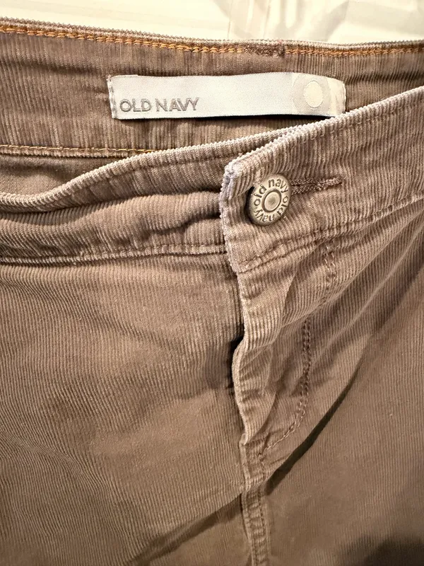 Old Navy Tan Corduroy Skirt Size 16 - Image 2