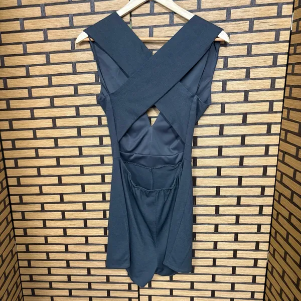 Windsor Gray Cross Over Back‎ Romper Size Large - Image 2