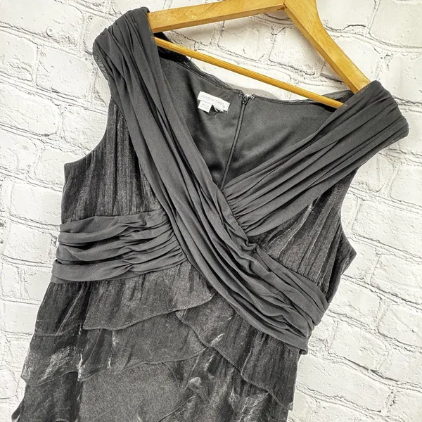 London Times Dress Size ?? Black Tiered Ruffle Sheath Cocktail Empire Waist - Image 2