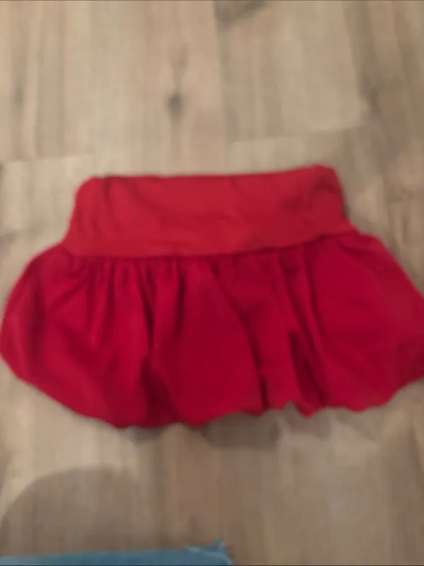 Red Women's Bubble Mini Skirt Size M - Image 2
