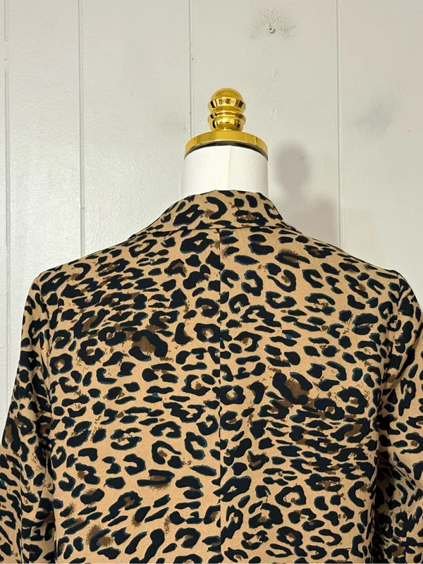 ASTR The Label Leopard Print Boyfriend Blazer Animal Print Size M - Image 8