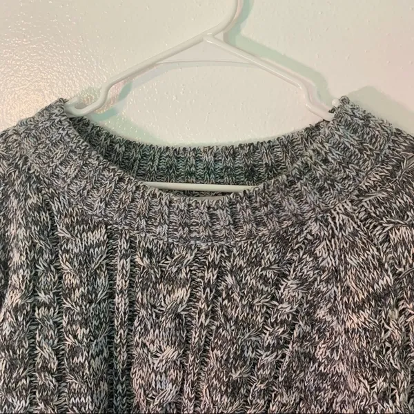 John + Jenn‎ Revolve Women's Size Large Oversized Sweater Crewneck Spanish Villa - Image 7