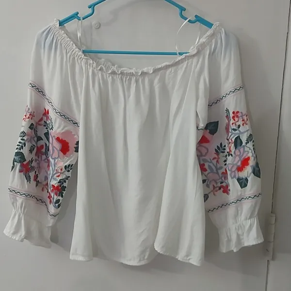 SugarLips Embroidered Off Shoulder Boho Top S Festival Concert Summer Floral - Image 5
