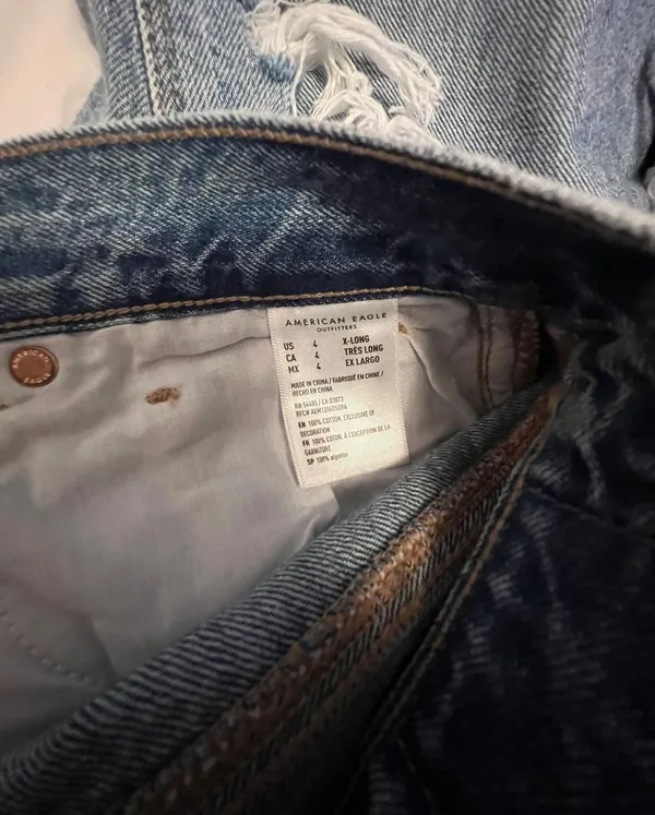 American Eagle Outfitters Mom Jeans - Image 4
