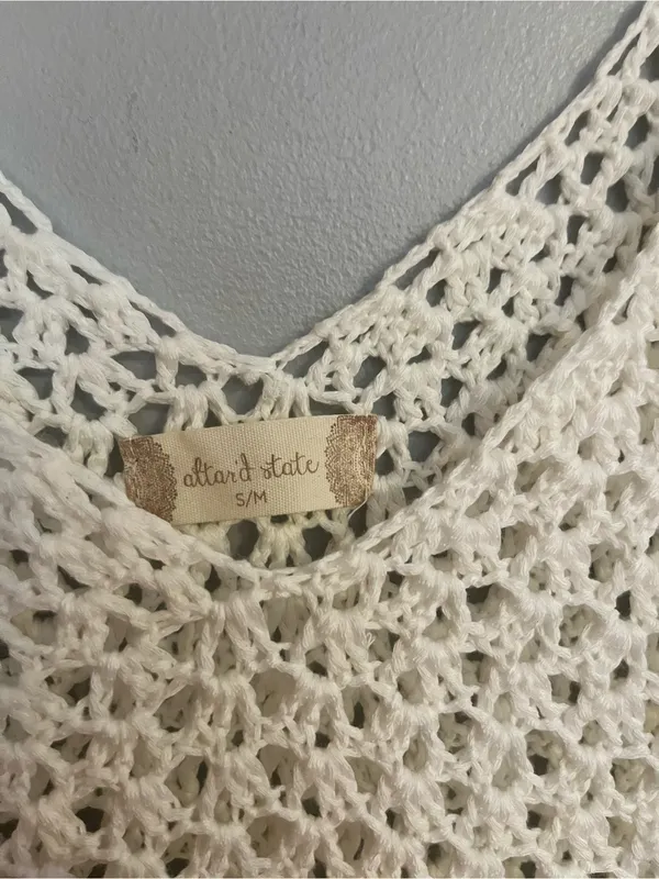 Altar'd‎ State Cream Crochet V-Neck Peplum Crop Top - Image 3