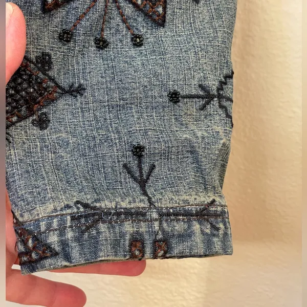 Vintage Chico’s Design‎ 90s Boho Embroidered & Beaded Blue Denim Jacket Size M - Image 7