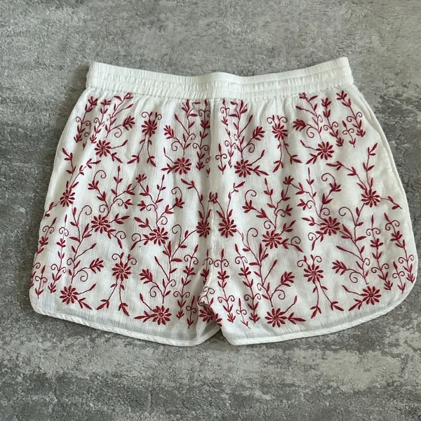 Tolani Shorts Women Medium Embroidered Lined Pockets Floral Asian Stretch Cotton - Image 5