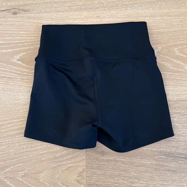 Alo Yoga High Waist Bike Shorts Size XS Black - Image 3
