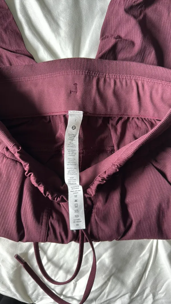 Lululemon joggers  - Image 2