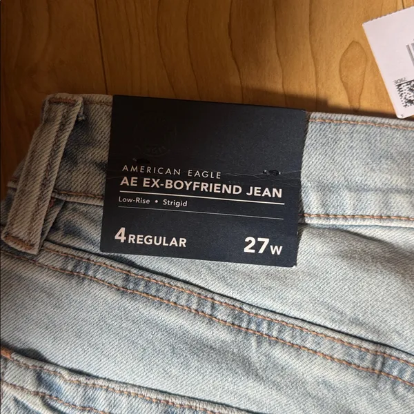 NWT American Eagle Outfitters EX BOYFRIEND JEAN - Image 5