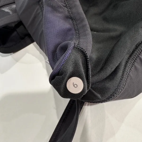 Lululemon Rise and Run Bra -‎ Size 6 - No Tag Size/Yes Size Dot. - Image 12