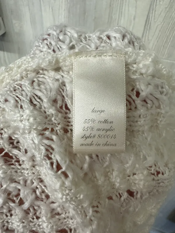 Alya Crochet Vest - Image 5