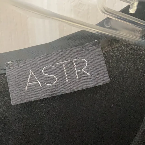 FINAL MARKDOWN Ladies’ ASTR Embellished Top (XS) - Image 4
