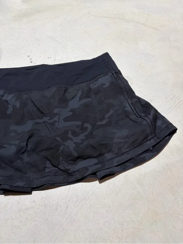 Lululemon Black Camo Active Skort 2 - Image 4