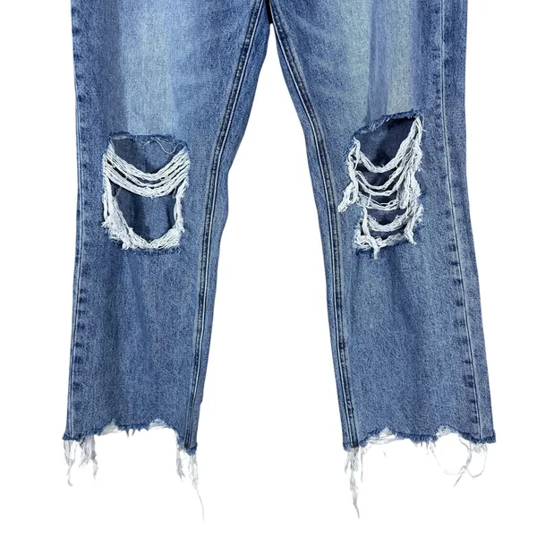 NWT Vervet Distressed Straight Leg Jeans Blue Denim Raw Hem V2404 Size 28 - Image 3