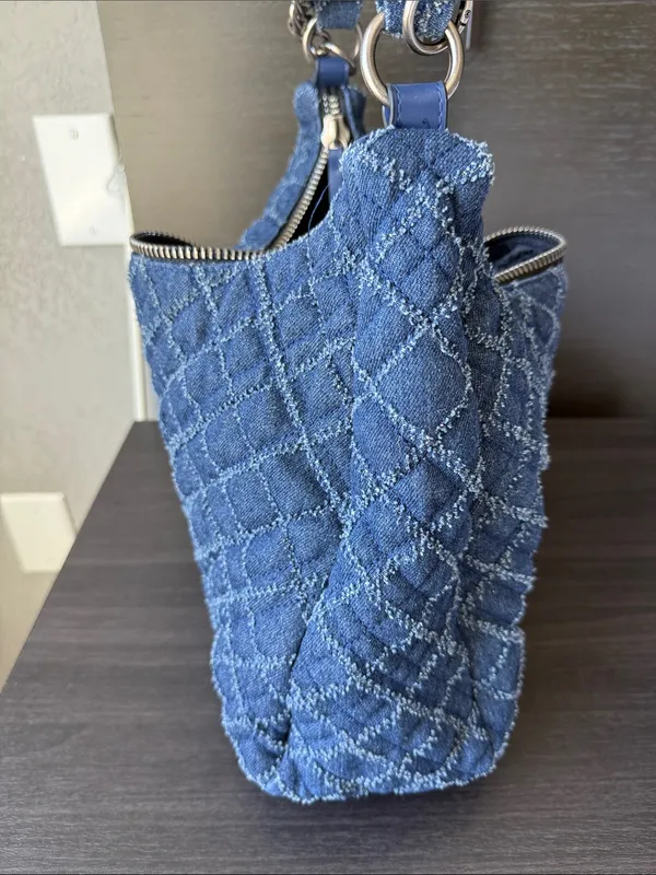 Kurt Geiger quilted Denim Shoulder Bag with Chain Strap - Blue - Image 8