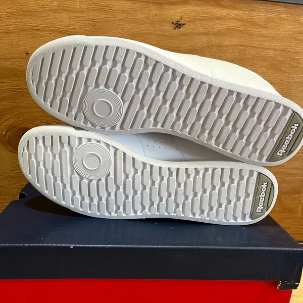 Reebok Princess White 1475 Women Size 9 - Image 8