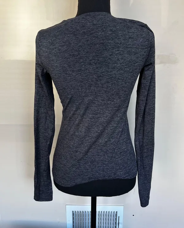 Alo Grey Long Sleeve Shirt with Thumbholes - Image 3