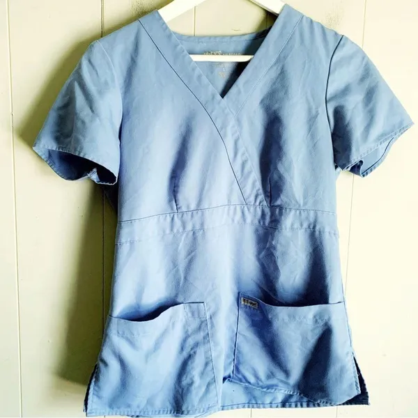 Grey's Anatomy™ by Barco Women's 3-Pocket Modern Fit Mock Wrap Scrub Top Small - Image 3