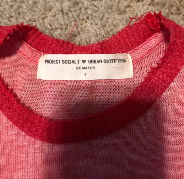 Urban Outfitters Red shirt sleeve top never worn - Image 4