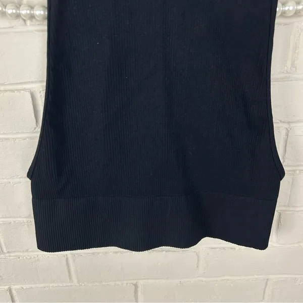 Princess Polly Black Ribbed Mock Neck Compression Stretch Crop Top L/XL - Image 4