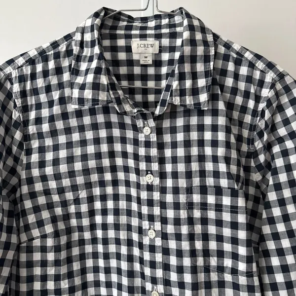 J. Crew sz M‎ Navy Blue Gingham Button Down Womens Long Sleeve Preppy - Image 2