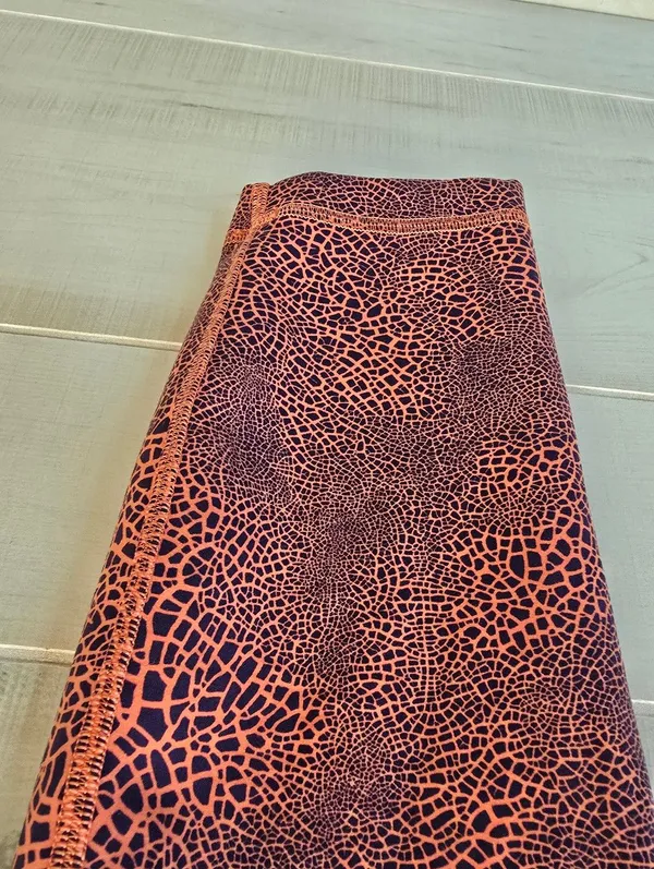 {8} Lululemon Wunder Under Train HR Crop Crackle Glaze Vintage Orange Larkspur - Image 5