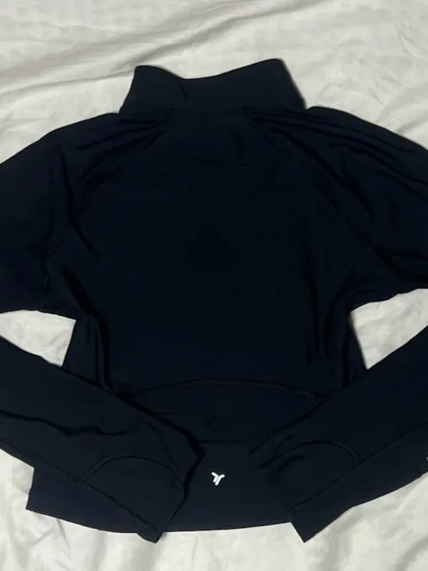 Old Navy Active Powersoft Black Quarter Zip Workout Top M Athleisure - Image 4