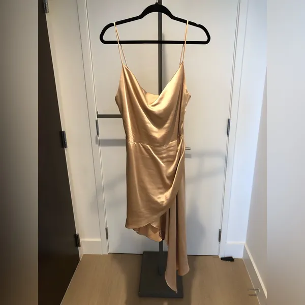 Elliatt Gold Jacinda High Low Dress Size M - Image 2