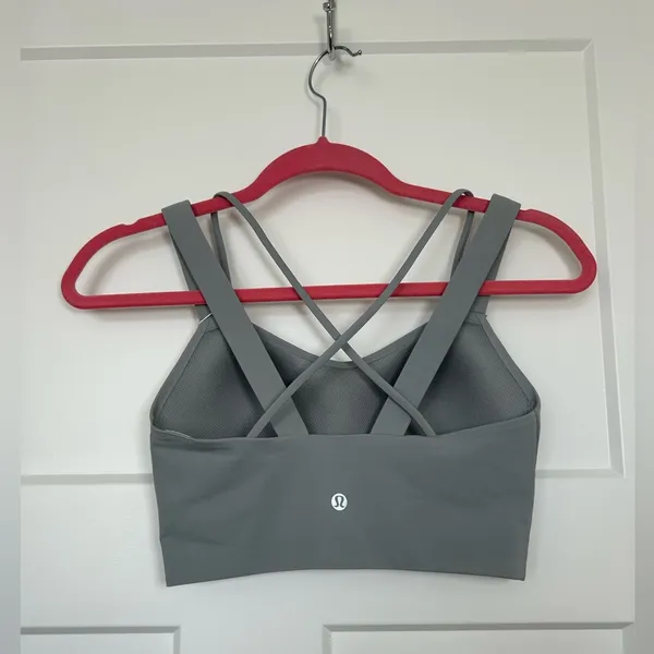 Lululemon Like a Cloud size 4 bra - Image 2