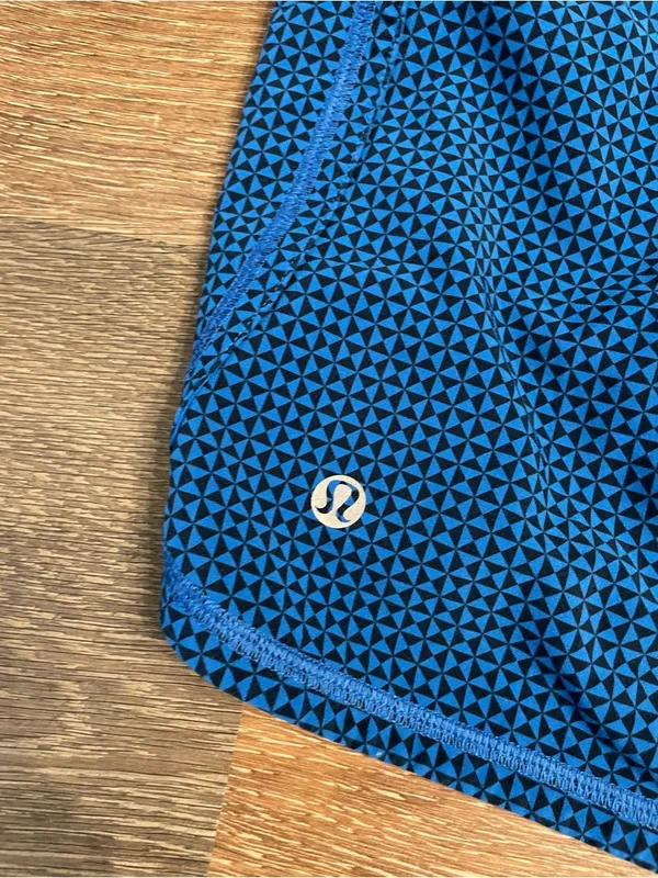 lululemon athletica Groovy Run Shorts Athletic geometric pattern Size 10 - Image 3
